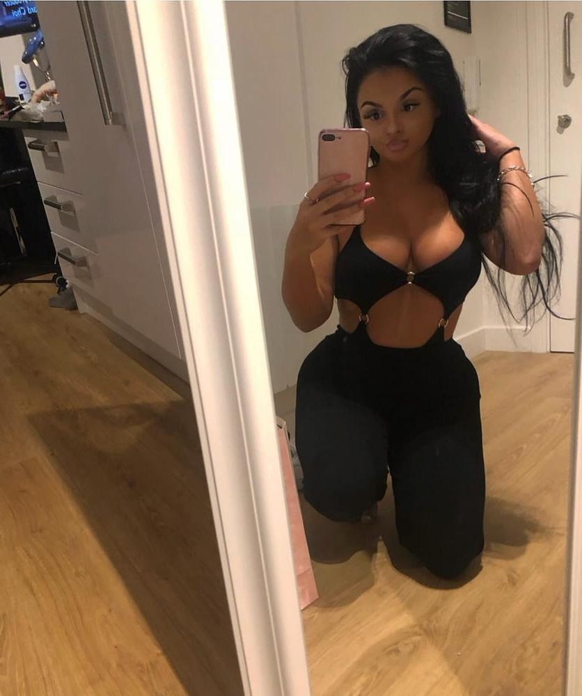 25P Curvy PAWG chav slag Sabrina