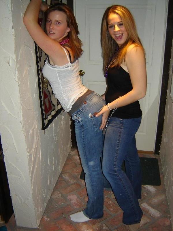 25P Queens in jeans mix
