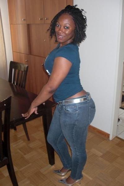 25P Queens in jeans mix