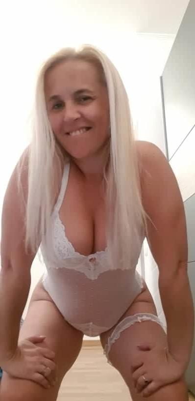 6P My friends wife