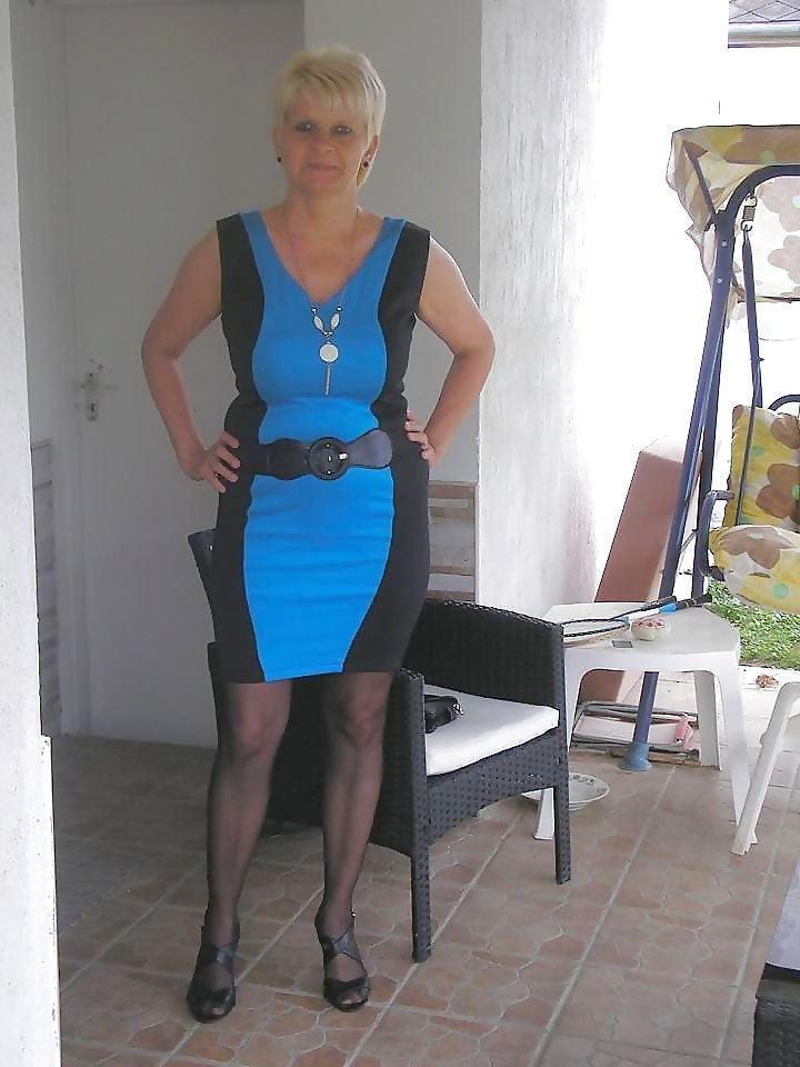 24P Mommy will you wear these pantyhose for me while I jerk off