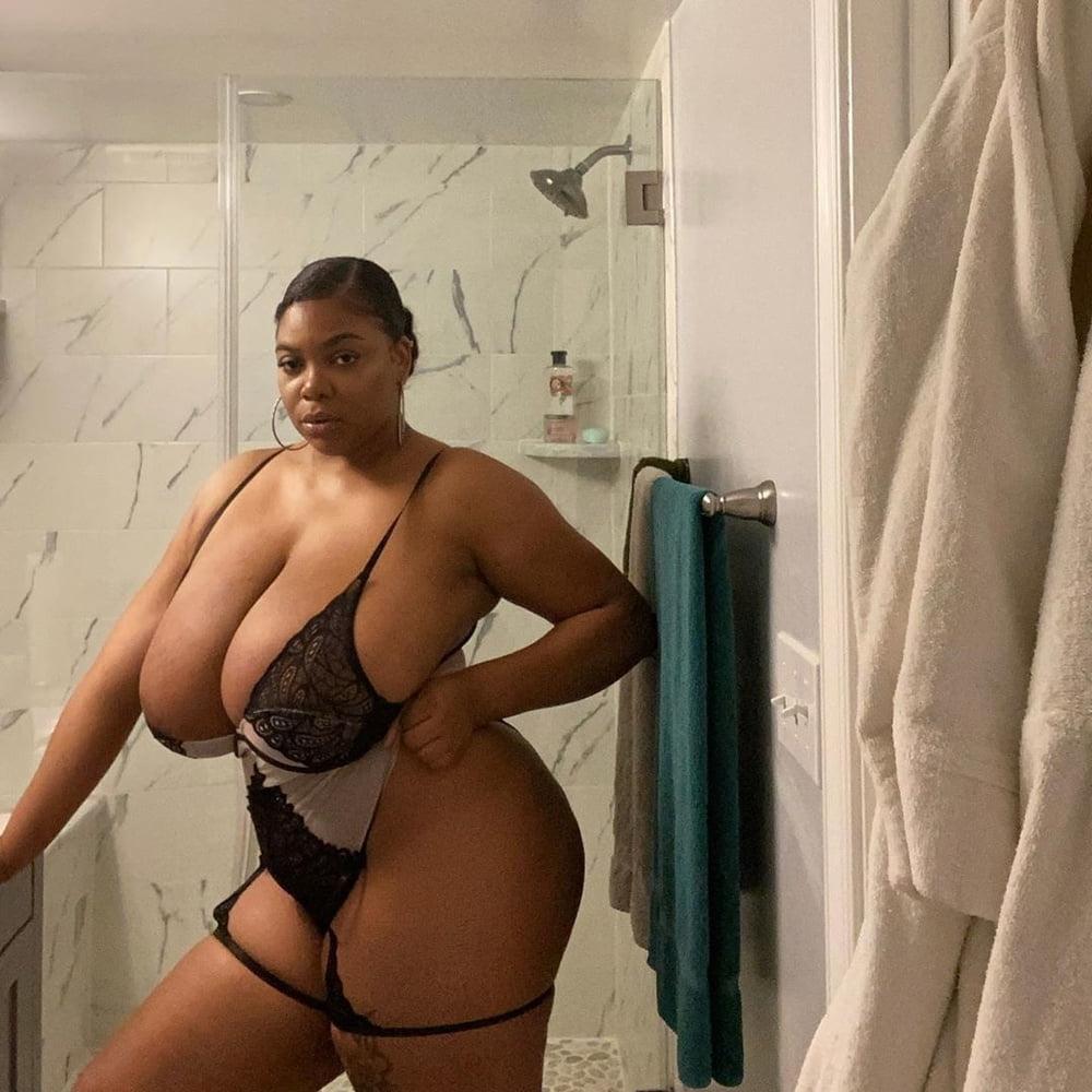25P Wide Hips - Amazing Curves - Big Girls - Fat Asses (55)