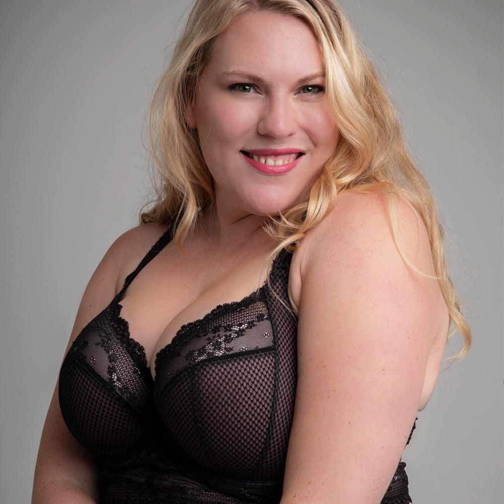 25P Wide Hips - Amazing Curves - Big Girls - Fat Asses (55)