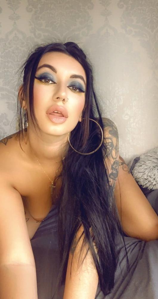 24P Vacant braindead bimbo fuckdolls