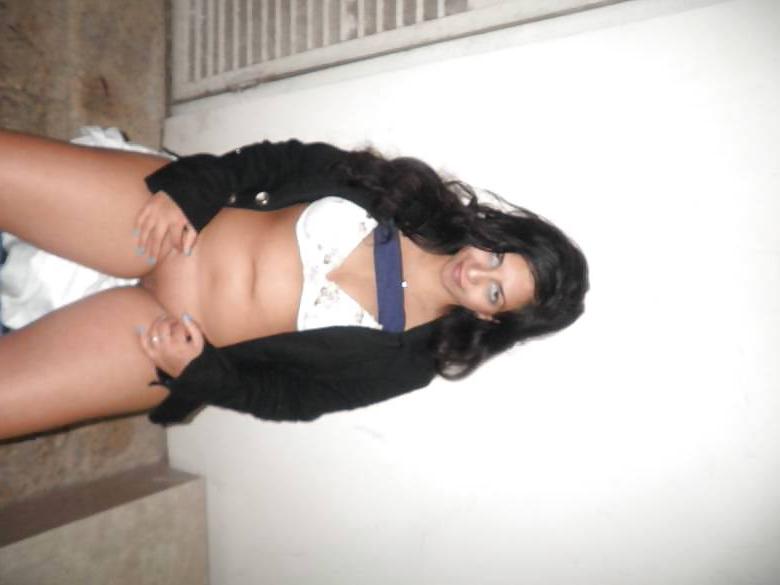 23P Alima in the bathroom with her Cheater