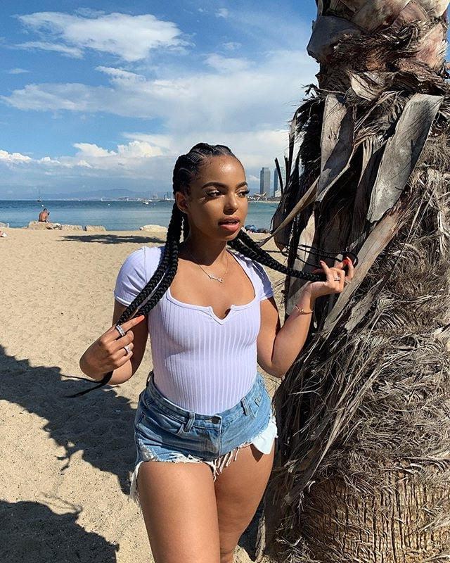 25P Yasmin Diaz, curvy and hot MIEFI-:)