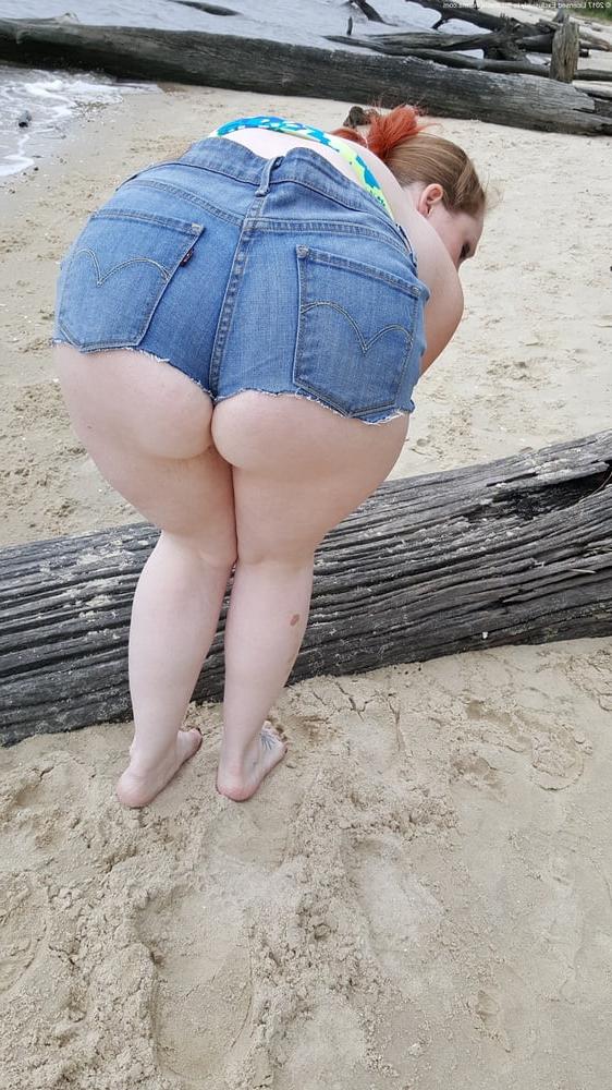 25P Fat little ass