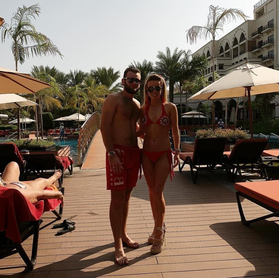 25P Sluts in tiny bikinis 340