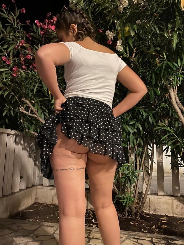17P Hot 30 yo Lebanese arab wife