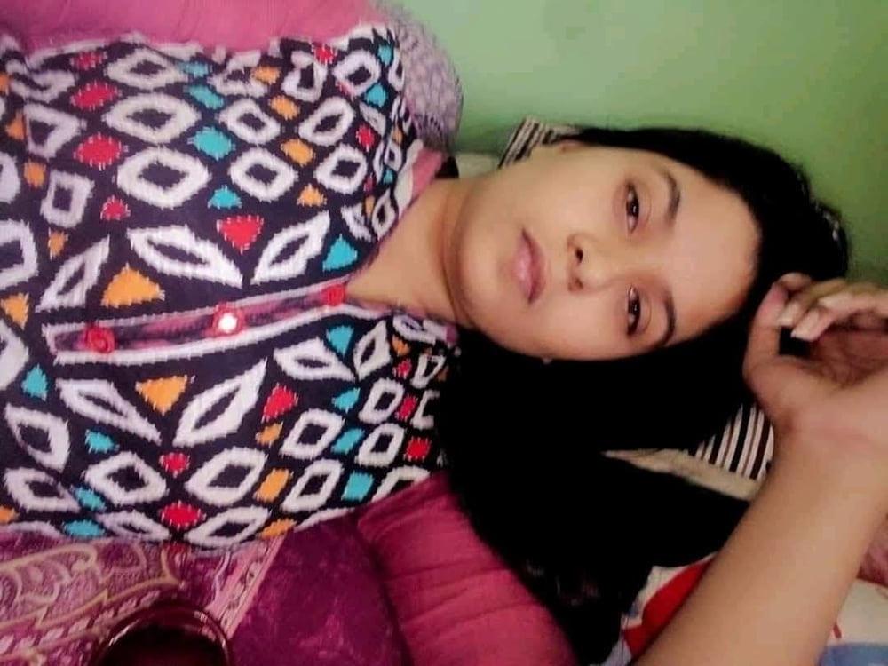 24P Desi hairy bangeli wife