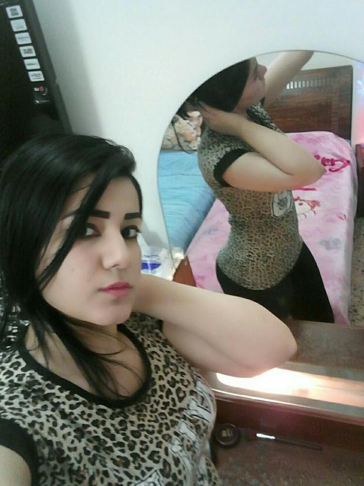 25P Arabian Sluts 546