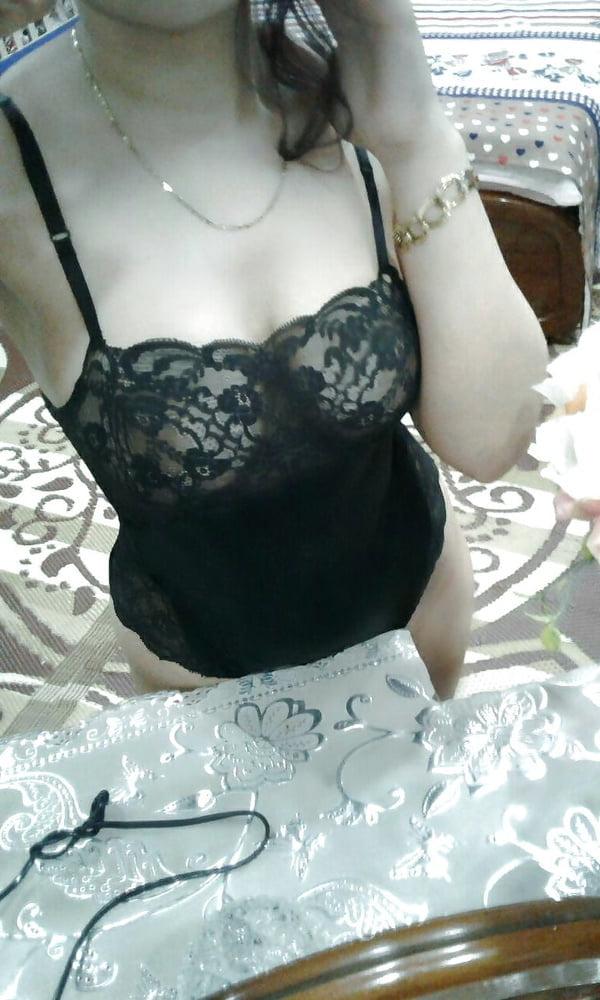 25P Arabian Sluts 546