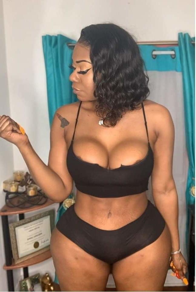 25P Unknown Curvy Black Women 20