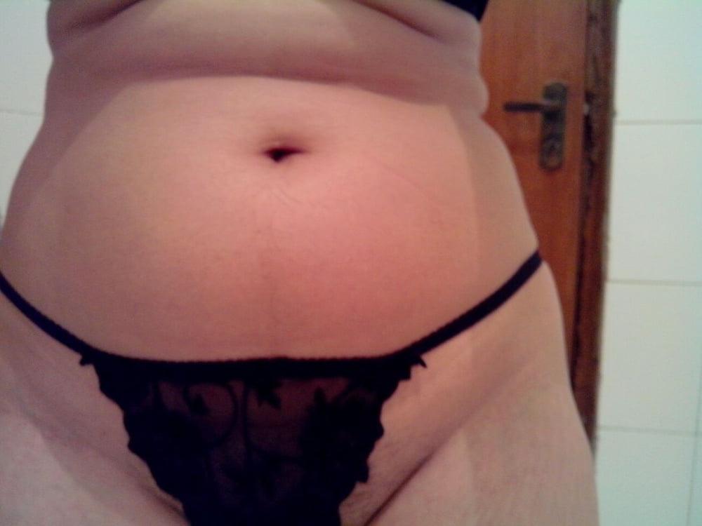 25P Pakistani Fat Mom Nude