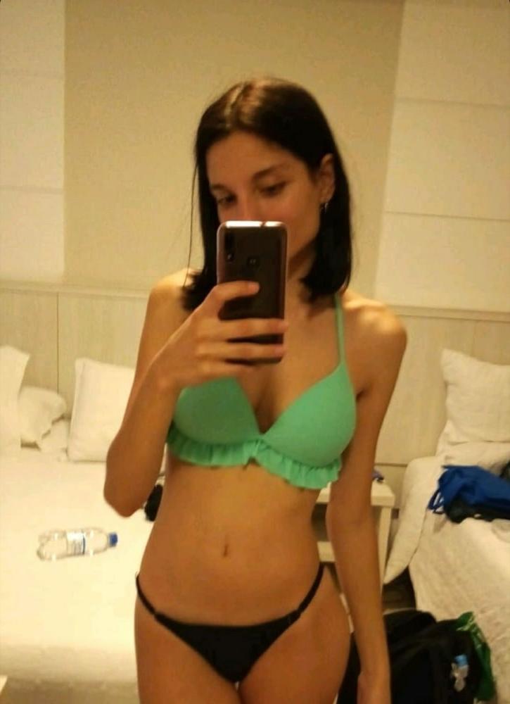 15P Lujan 21 year old Argentinian slut