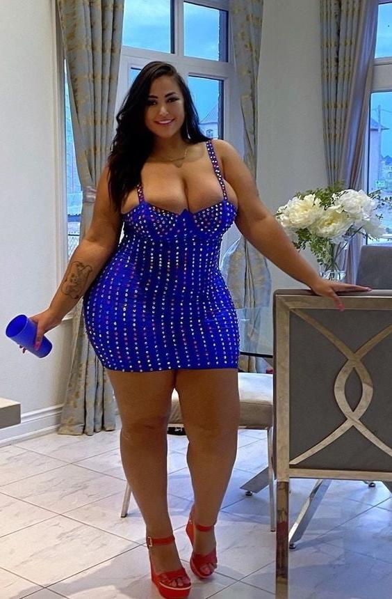25P curvy matures