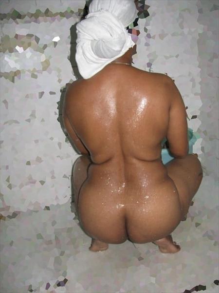 25P Policz sabina mom bathing