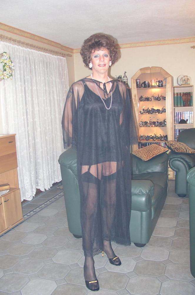 24P Zofe Josi  Nr231 feminin Bi Nylonfreuindin  Bereich Herborn
