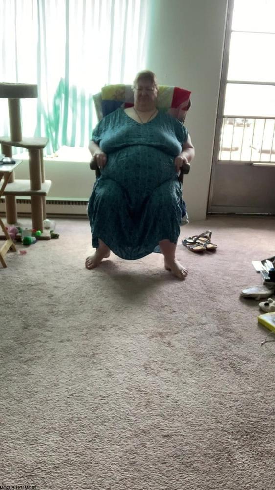 25P Hoodyman SSBBW 342 . Big Maddie fat pig