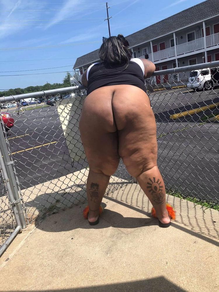 25P Hoodyman SSBBW 342 . Big Maddie fat pig