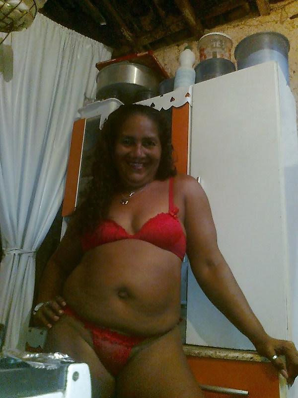 25P Brazilian Mature - Joelma from Favela (49 yo)