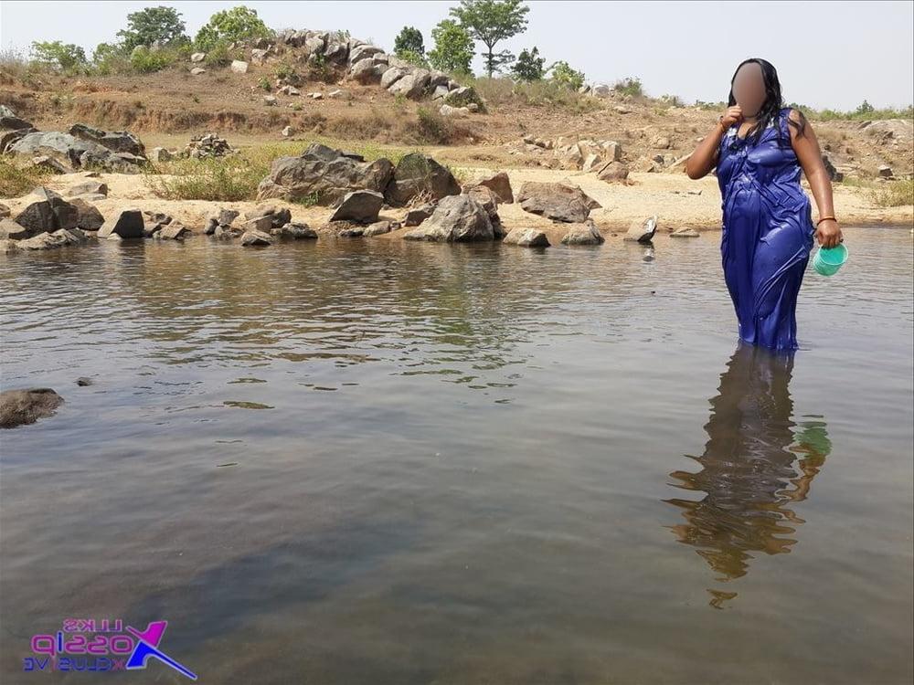 25P Policz my new stepmom sabina bathing on river side with me