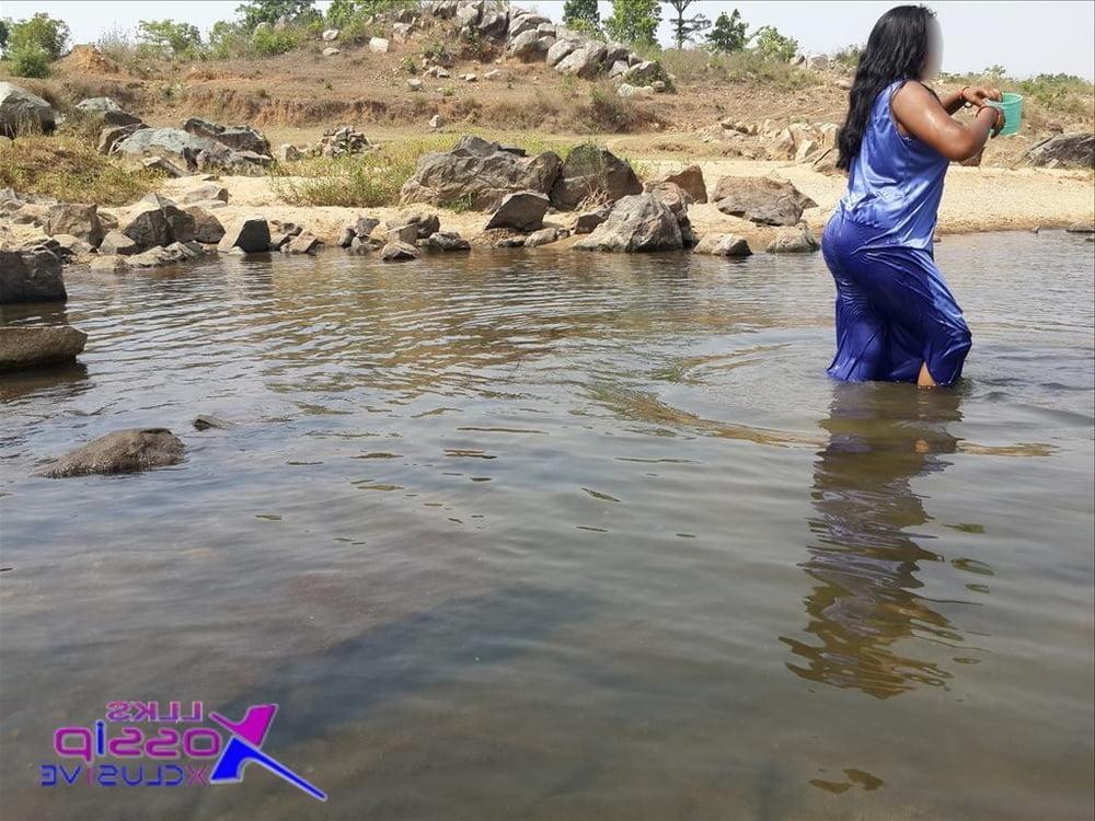 25P Policz my new stepmom sabina bathing on river side with me