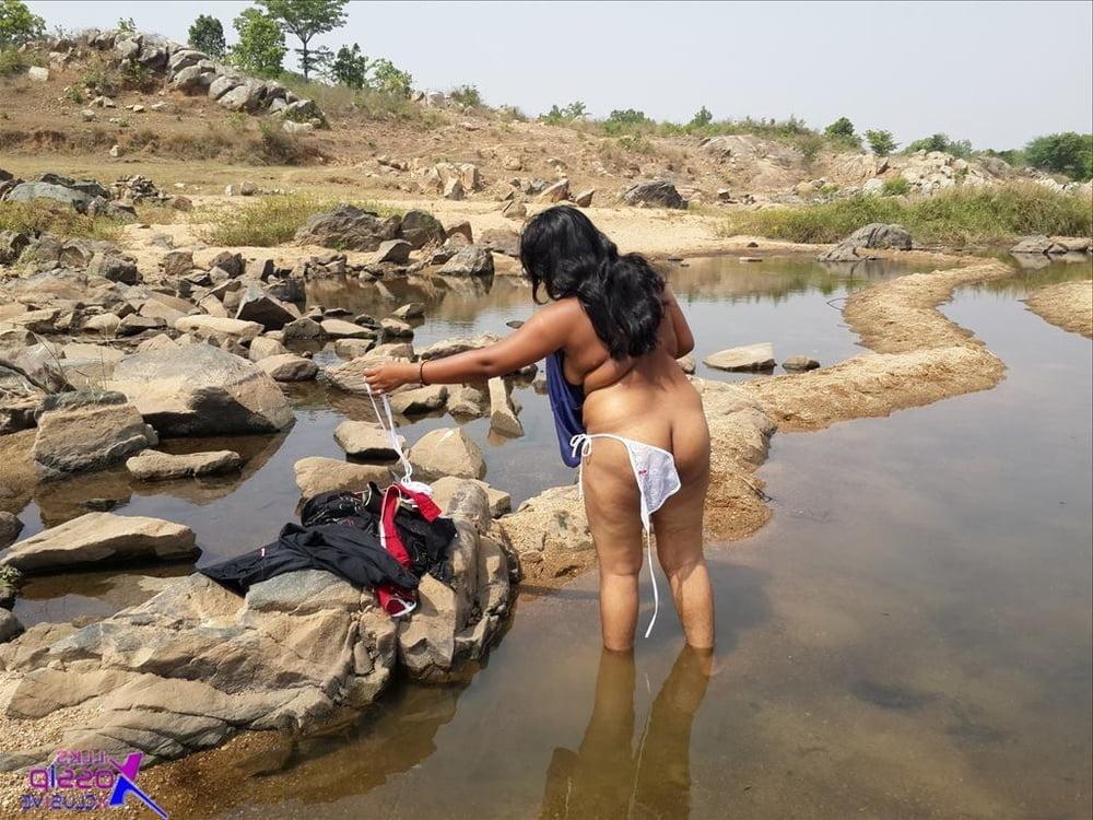 25P Policz my new stepmom sabina bathing on river side with me