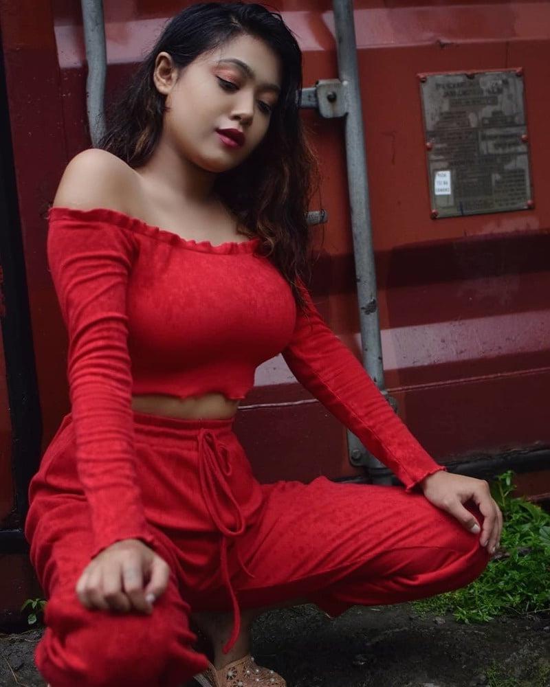 25P Sexy Bangla Model Sherni