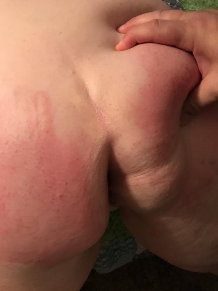 16P Fat Redhead Sub Spanked