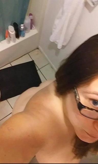 9P fat tennessee slut DANIELLE