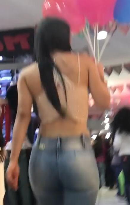 18P modelo fazined jeans