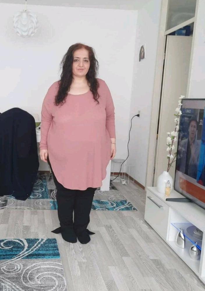 19P Dutch Moms and Hijab Milfs that want the BBC