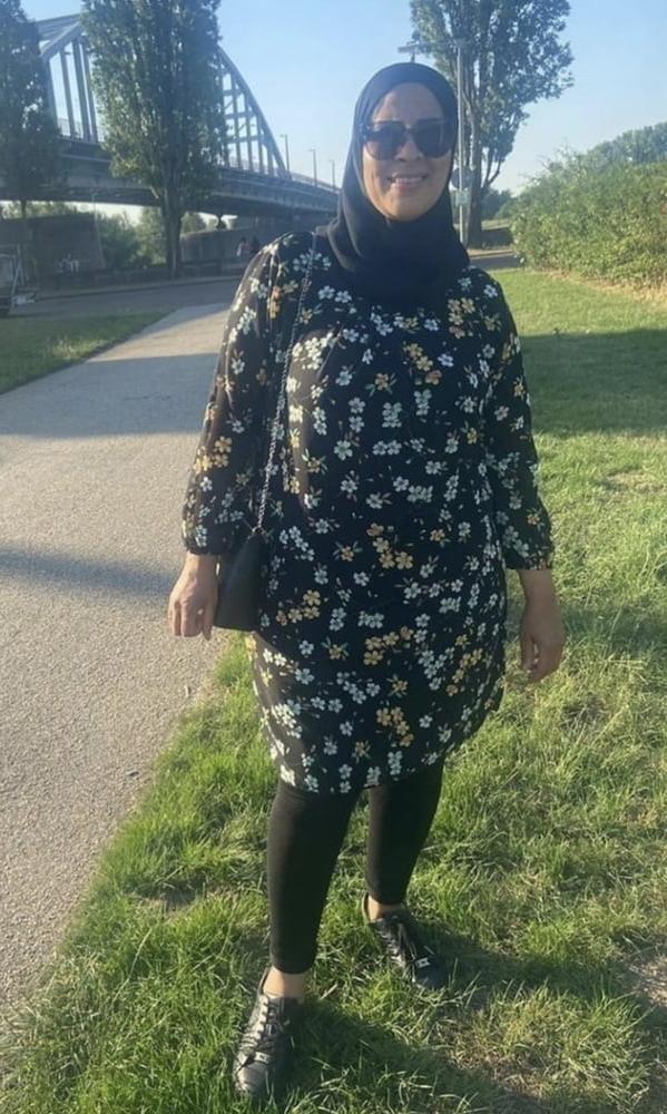 19P Dutch Moms and Hijab Milfs that want the BBC