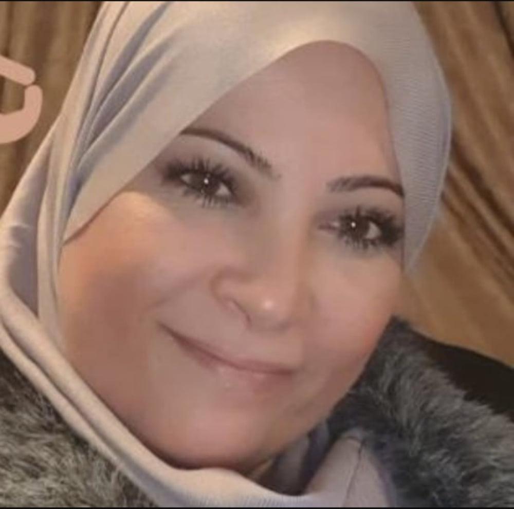 19P Dutch Moms and Hijab Milfs that want the BBC