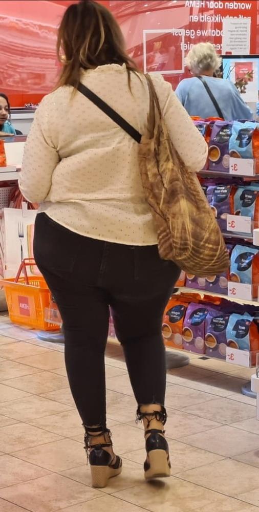 19P Dutch Moms and Hijab Milfs that want the BBC
