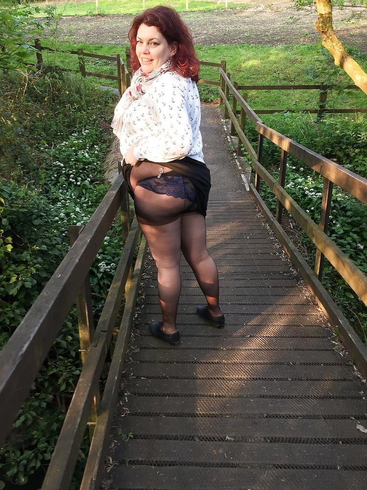 25P sexy curvy and bbw pantyhose
