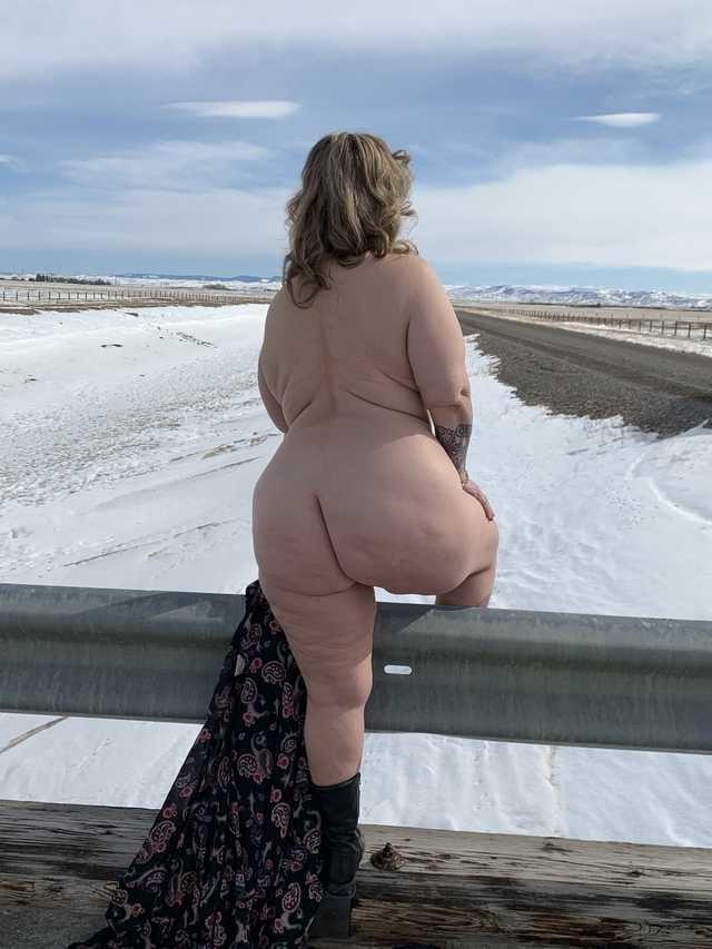 25P Big Curvy Women