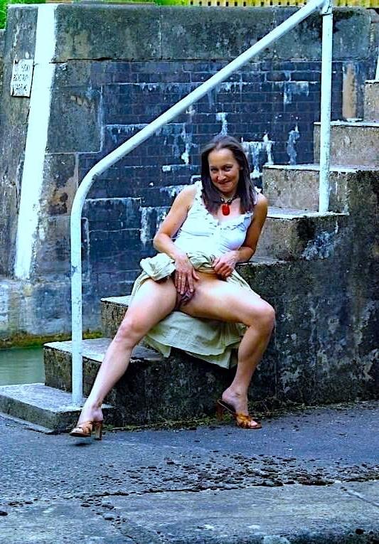 25P Spread legs, 48.