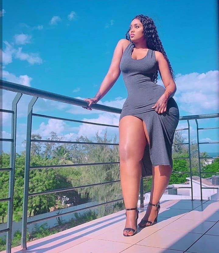 25P Wide Hips - Amazing Curves - Big Girls - Fat Asses (51)
