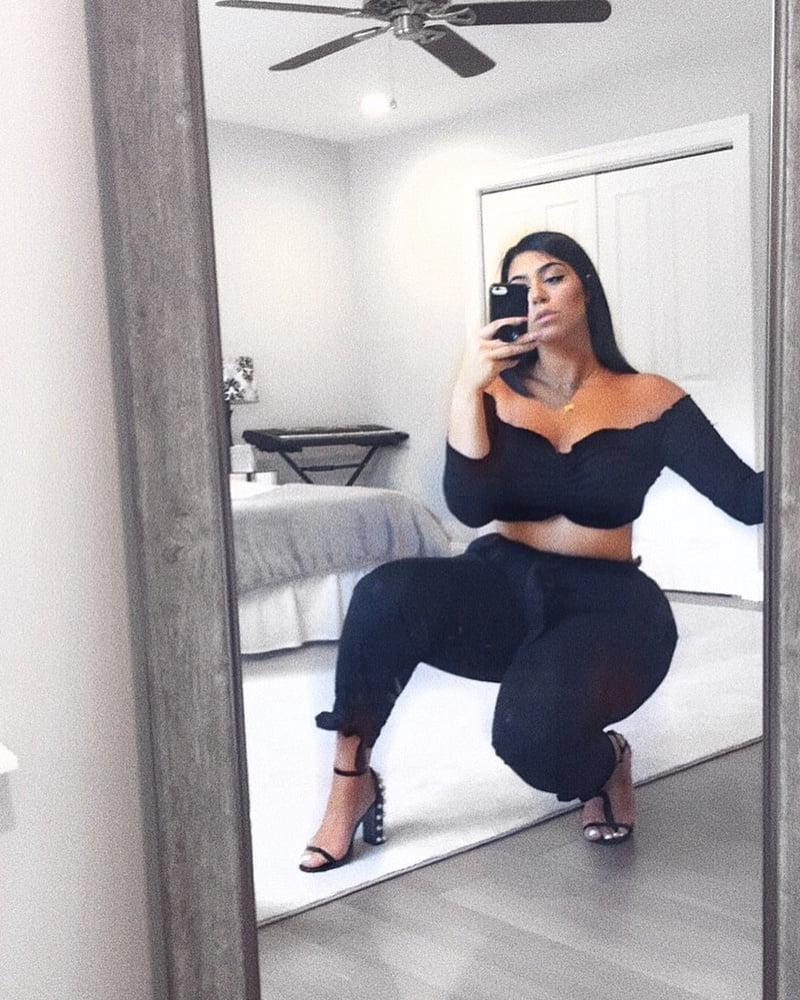 25P Cock Loving Curvy Women BBW Pawg Thot