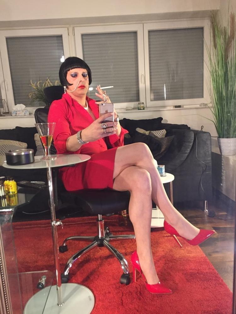 25P DAME TS Bianca Nr 35 anspruchsvolle eleganz  Wiesbaden