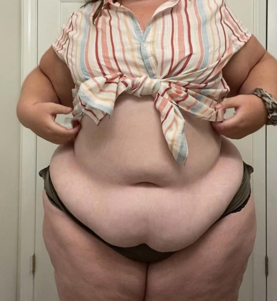 25P BBW Round Fat Bellies