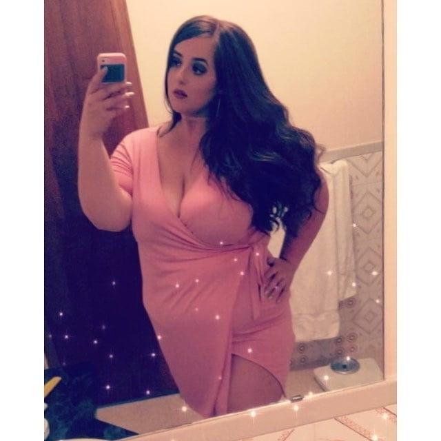 25P Wide Hips - Amazing Curves - Big Girls - Fat Asses (50)