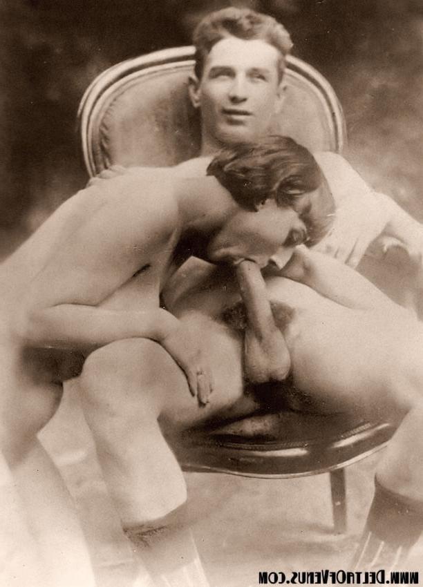 20P Erotic Art 135