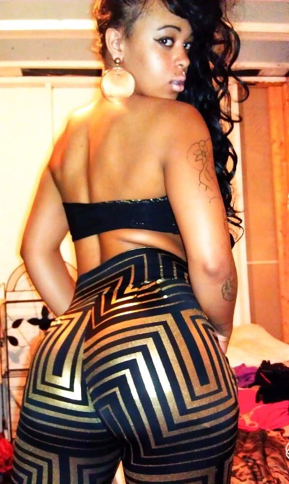 25P Unknown Chocolate Curvy women 19