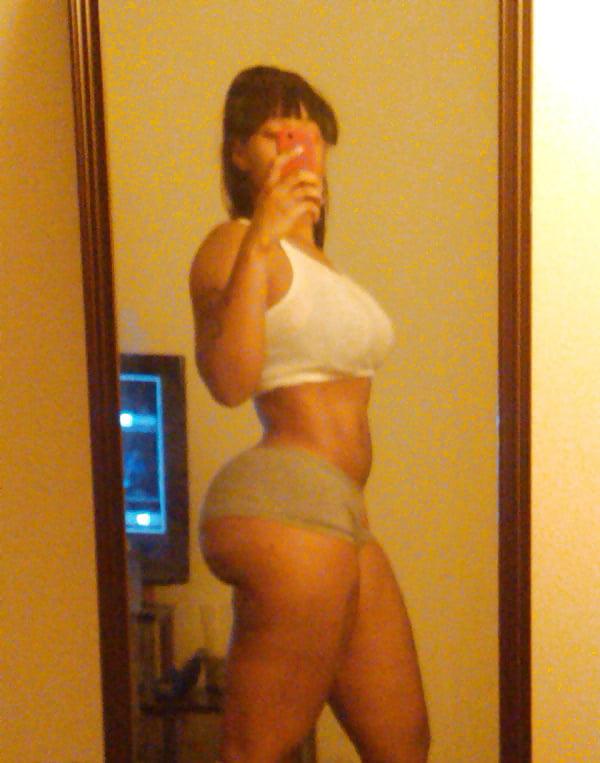 25P Unknown Chocolate Curvy women 19