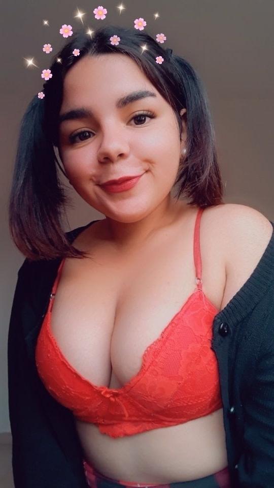 20P Desnuda y putita