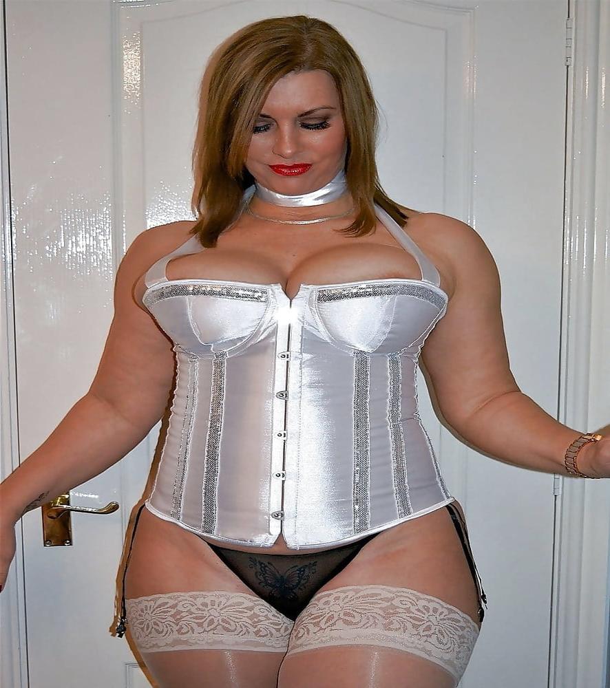 25P Unknown Curvy White women 9