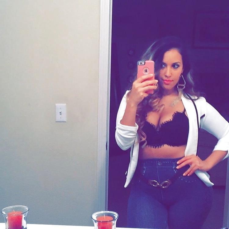 7P Spicy Curvy Amateur 28